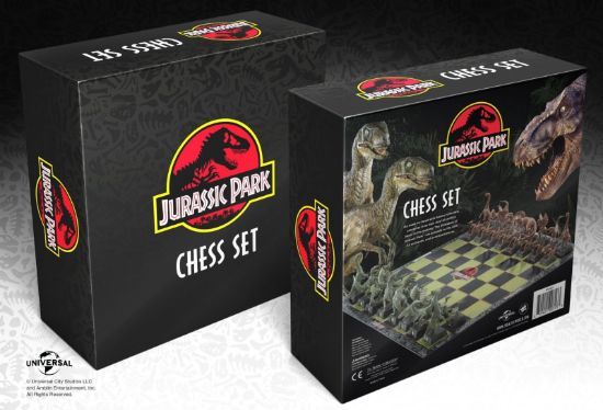 NOBLE COLLECTION - UNIVERSAL - JURASSIC PARK CHESS SET
