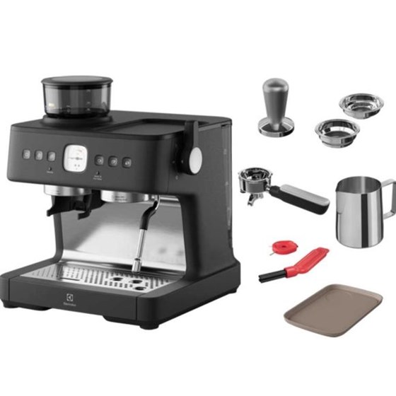 APARAT ZA KAVU E8EC1-8BP ELECTROLUX