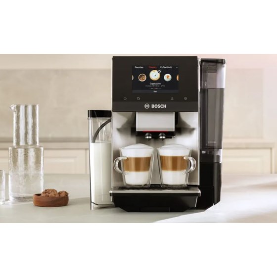 Bosch TQE80703 SER8 potpuno automatski aparat za kavu